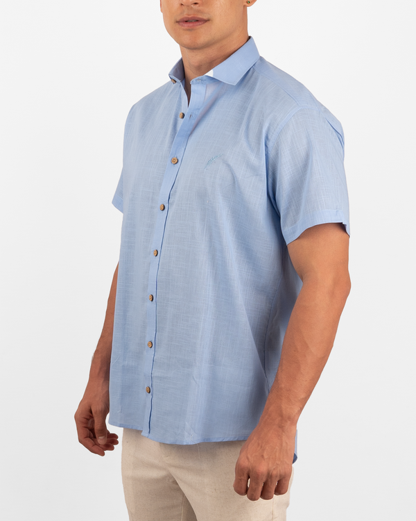 Camisa color azul Cuello spread