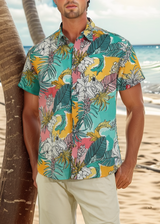 Camisa Caribeña verde con flores y palmas